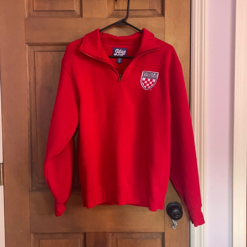 University of Richmond Sweatshirt & Keychain